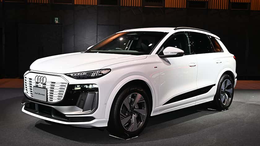AUDI Q6 e-tron